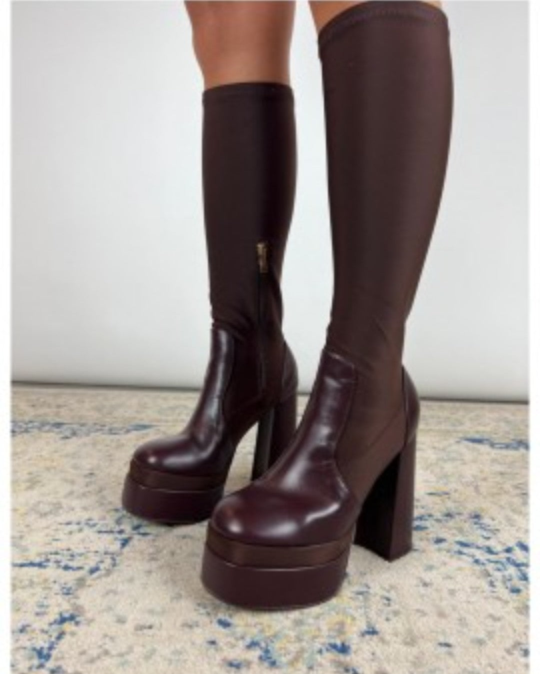 "Classic Walk" Calf Boots