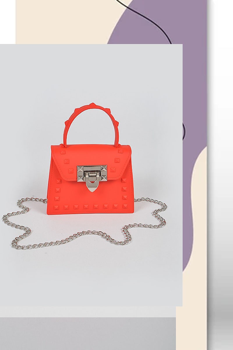 "Polly Pocket" HandbagSmall cross body purse with silver chain.
Can be held with handle.
True to size.HandbagsK Monae'sK Monae's"Polly Pocket" Handbag