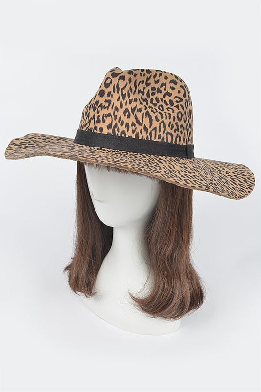 "All That" Fedora HatLeopard fedora hat.
Fits all sizes.fedoraK Monae'sK Monae's" Fedora Hat