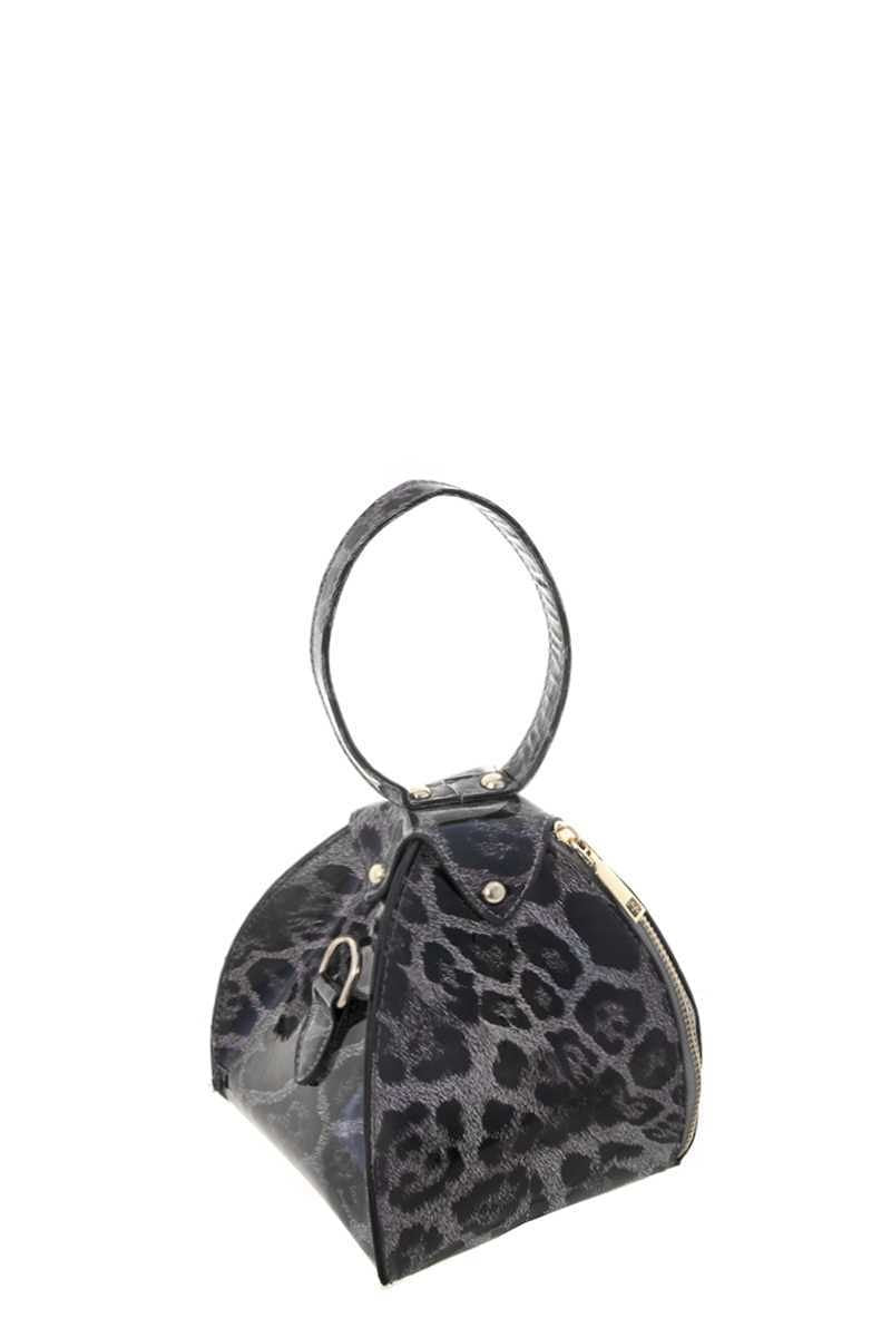 "Hold it" HandbagThis sleek wristlet is designed in a 3D triangular shape that catches the eye with its iridescent color. Perfect for any occasion, this small accessory adds a touch HandbagsK Monae'sK Monae's"Hold