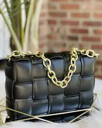 "Exclusive" HandbagThis Big Square Quilted Cross Body Bag boasts a stylish double-chained purse of standard proportions.HandbagsK Monae'sK Monae's"Exclusive" Handbag